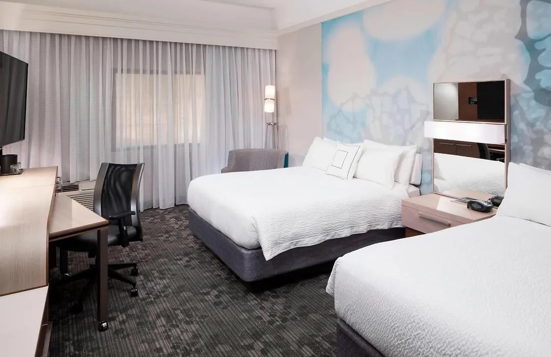 Courtyard By Marriott Pensacola-1