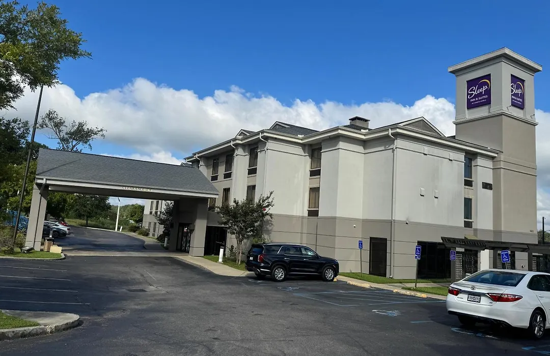 Sleep Inn & Suites Hattiesburg North-1