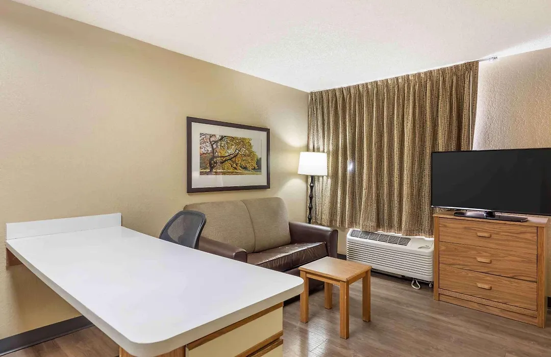 Extended Stay America Select Suites - Providence - Airport-1