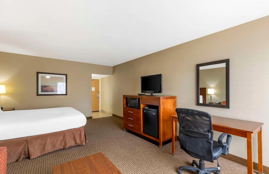Best Western Cotton Tree Inn-1