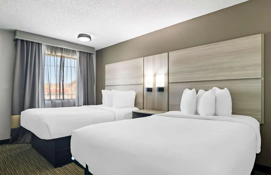 Best Western The Oasis At Joplin-1