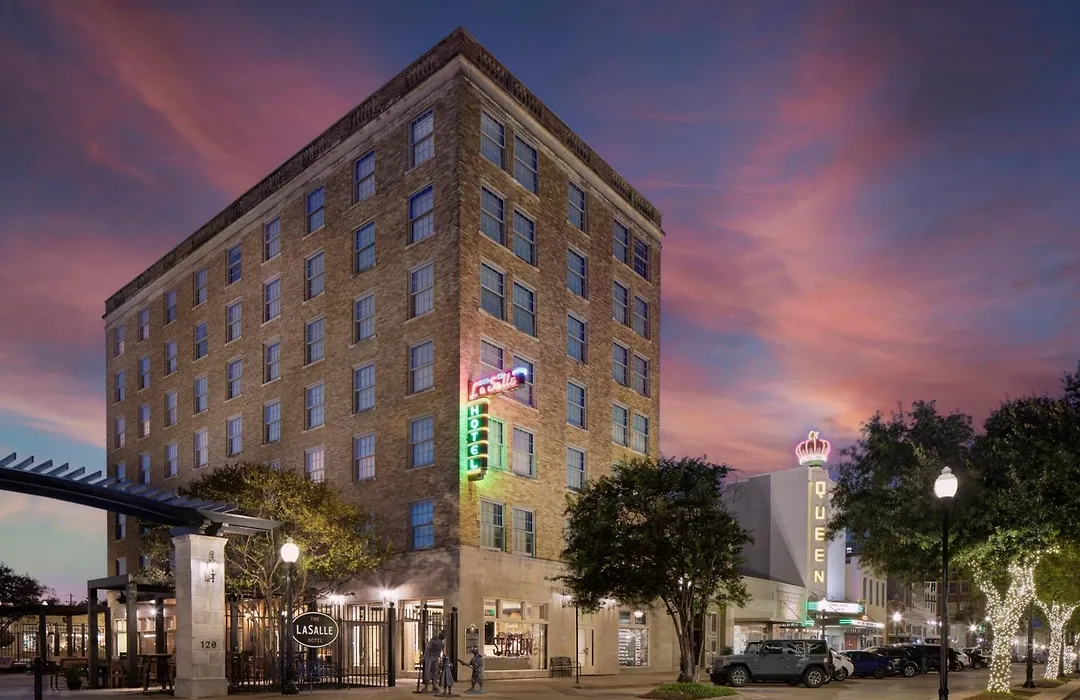 The Lasalle Hotel, Bryan College Station, A Tribute Portfolio Hotel-1