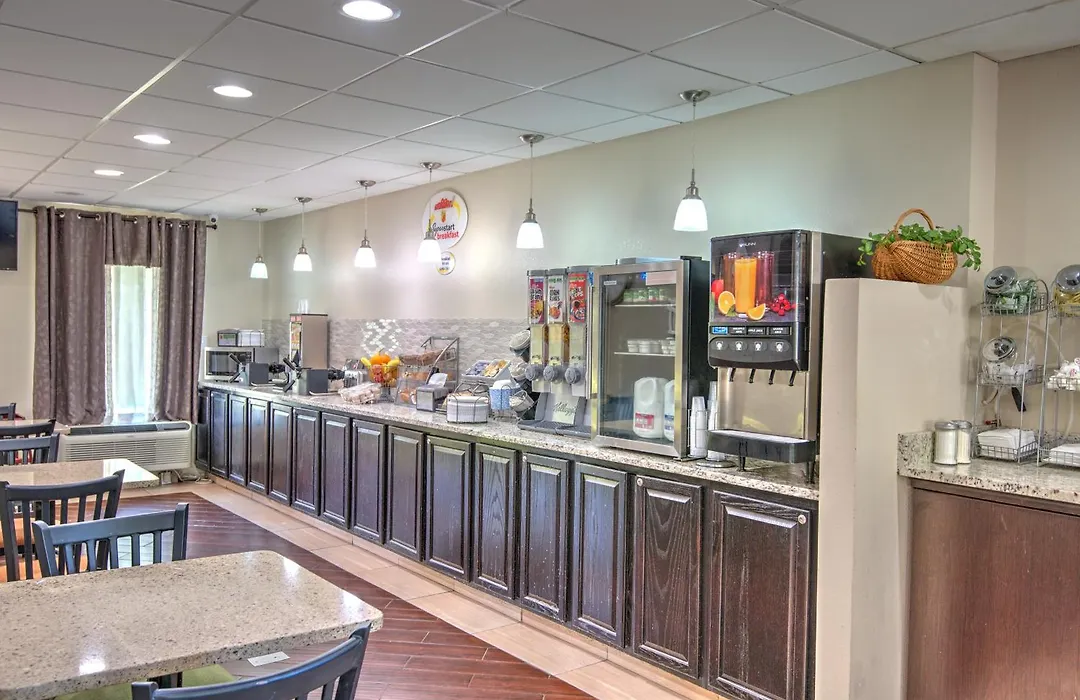 Super 8 By Wyndham Knoxville West/Farragut-1
