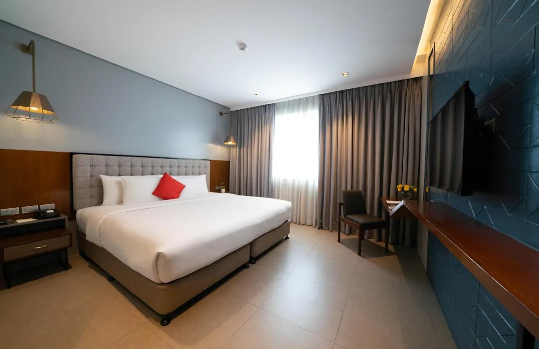 Summit Galleria Cebu-1