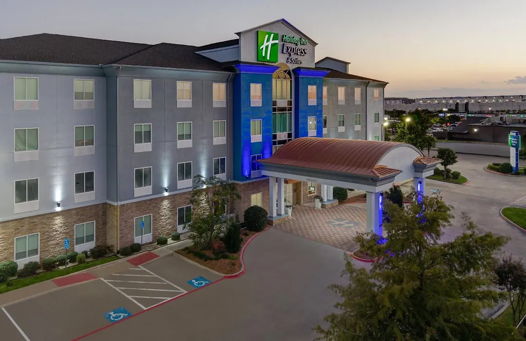 Holiday Inn Express Hotel & Suites Dallas West By Ihg-1