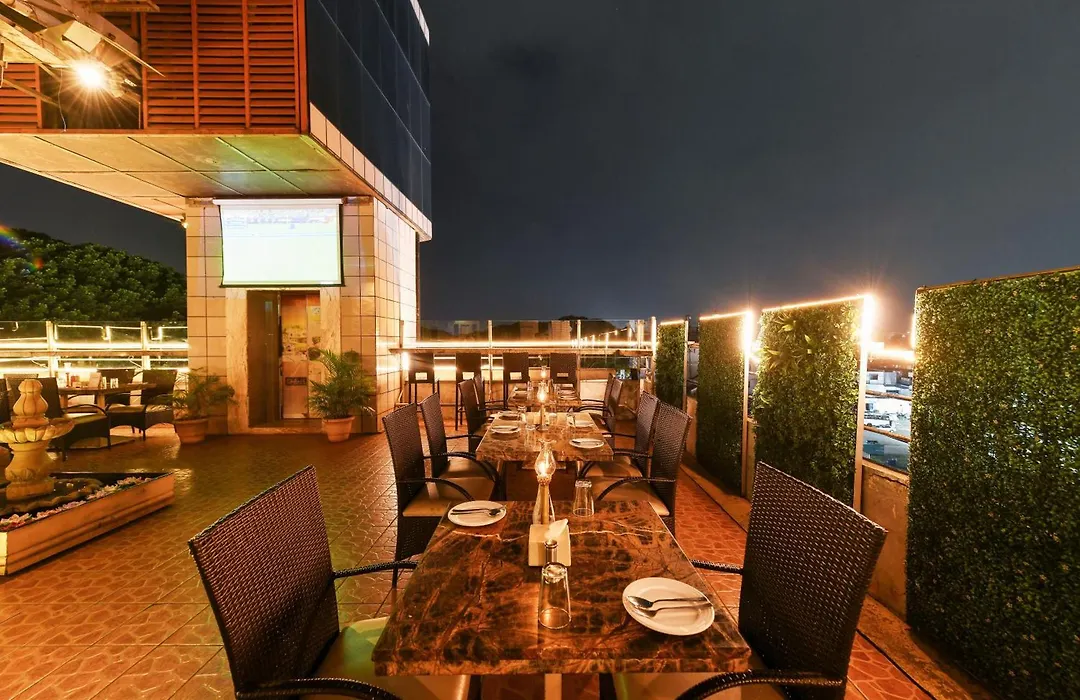 Hotel Roopa-1