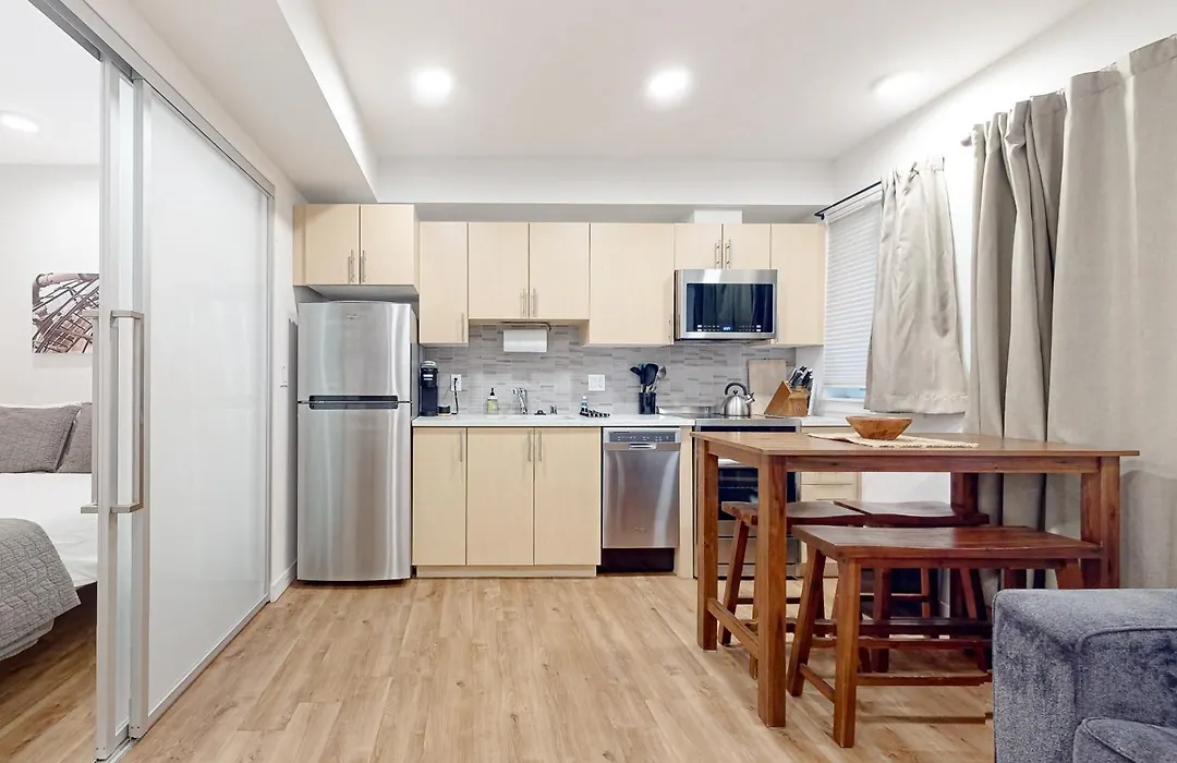 Atrium Unit 105-1