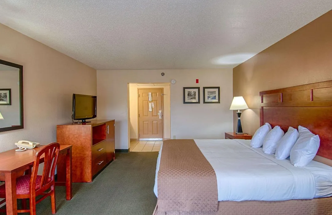 Park Tower Inn-1