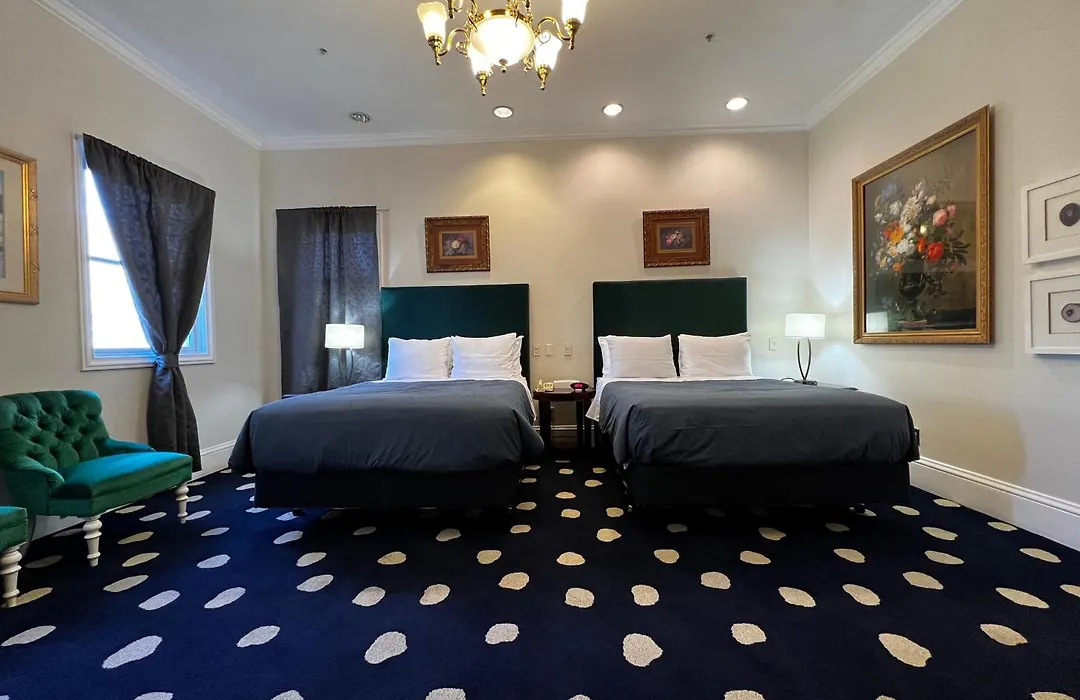 The Sterling Hotel-1