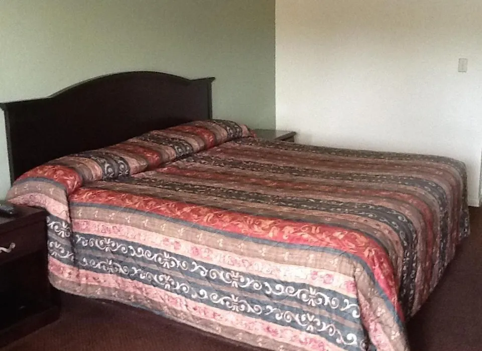 Relax Inn - Lakeland-1