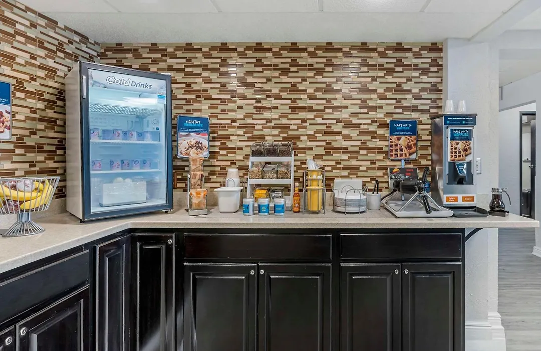 Clarion Pointe Jasper-1