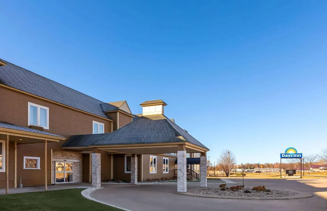 Days Inn By Wyndham Hutchinson-1