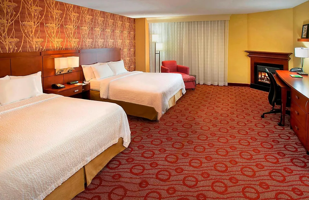 Courtyard By Marriott Niagara Falls-1