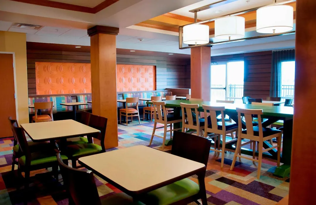 Fairfield Inn & Suites Ames-1
