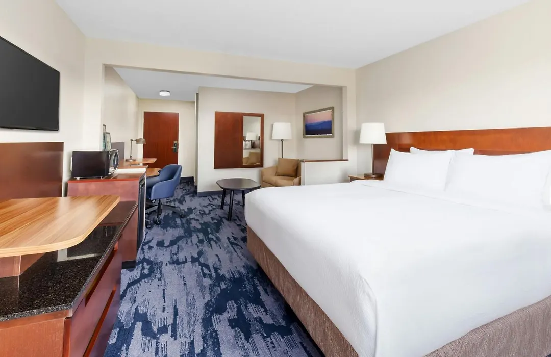 Fairfield Inn By Marriott Philadelphia Airport-1