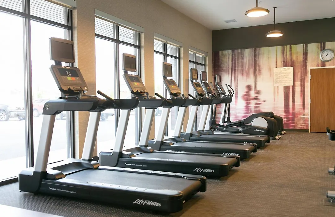Courtyard By Marriott Elkhart-1