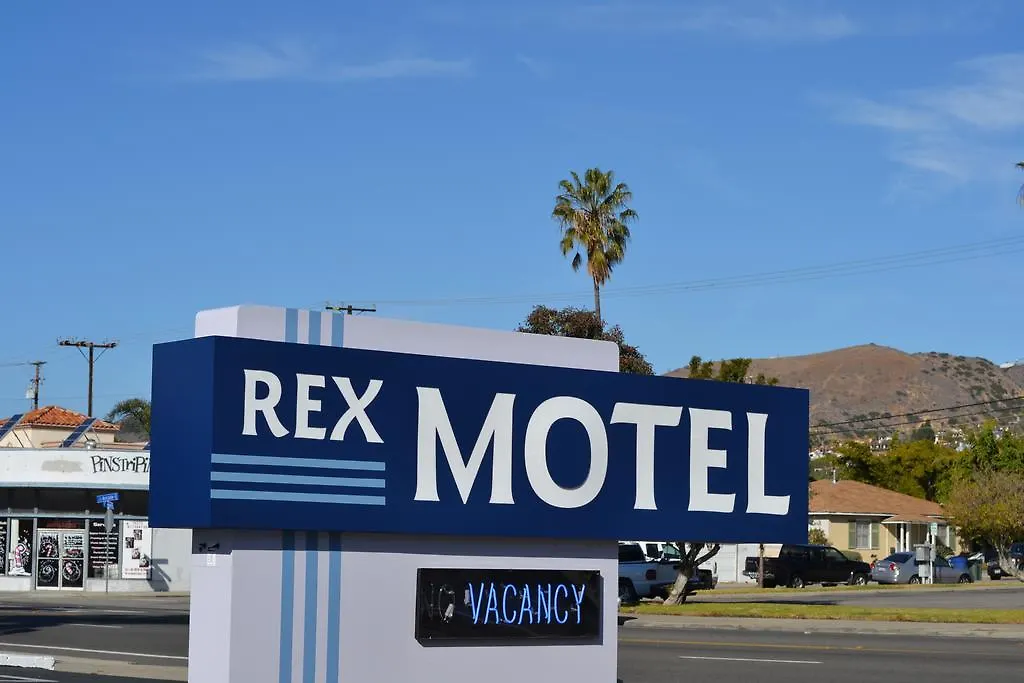 Rex Motel-1