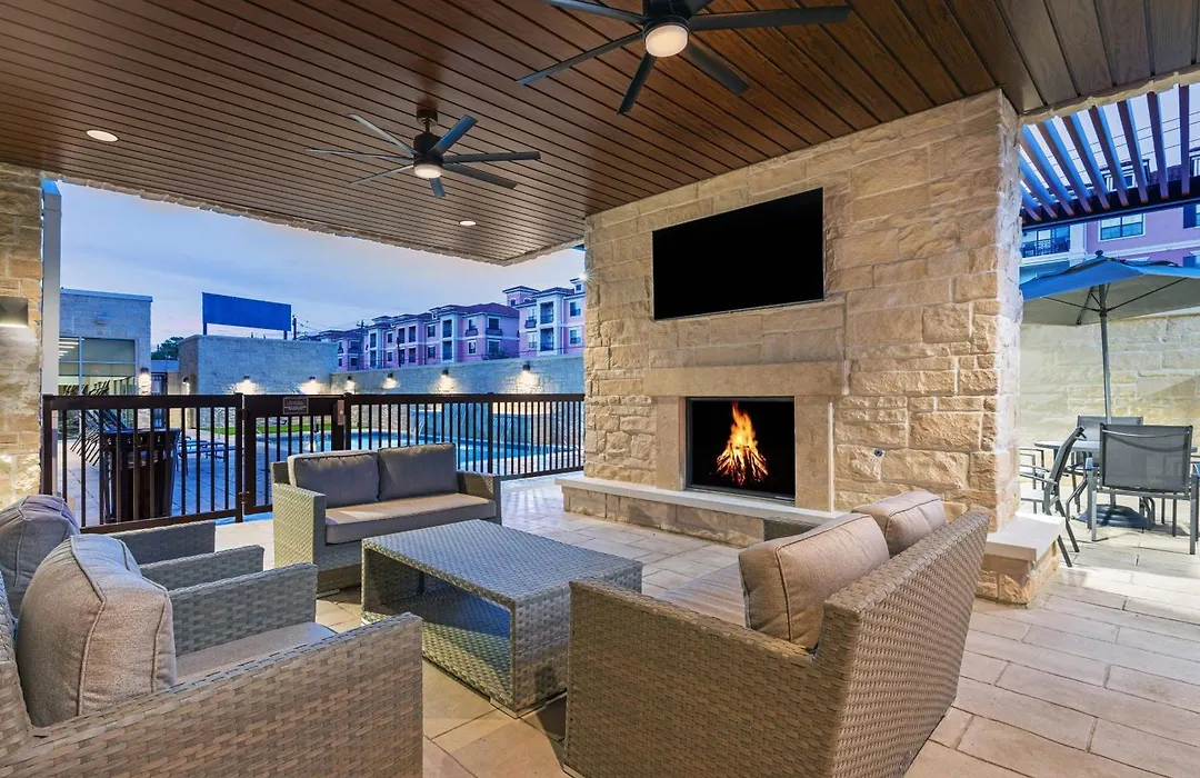 Fairfield Inn & Suites Houston Memorial City Area-1