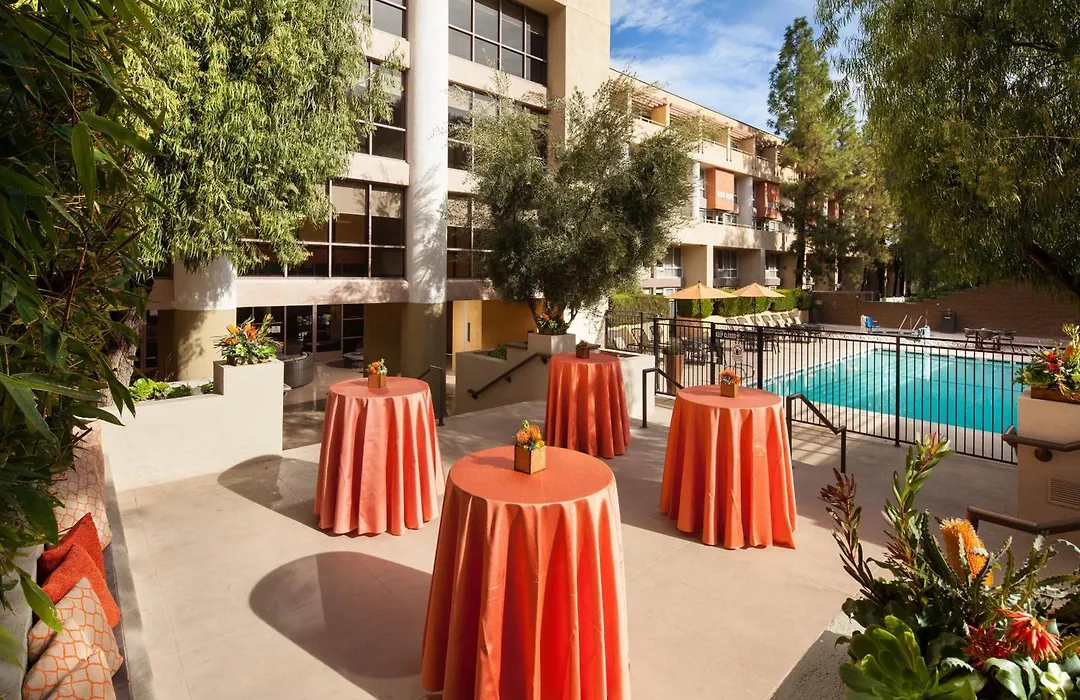 Sheraton Agoura Hills Hotel-1