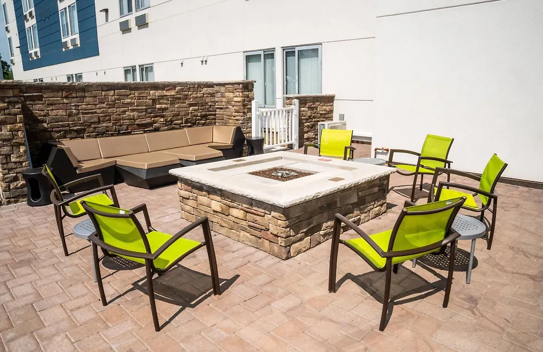 Springhill Suites By Marriott Woodbridge-1