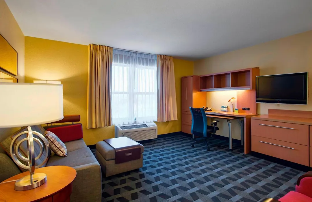 Towneplace Suites By Marriott Kansas City Overland Park-1