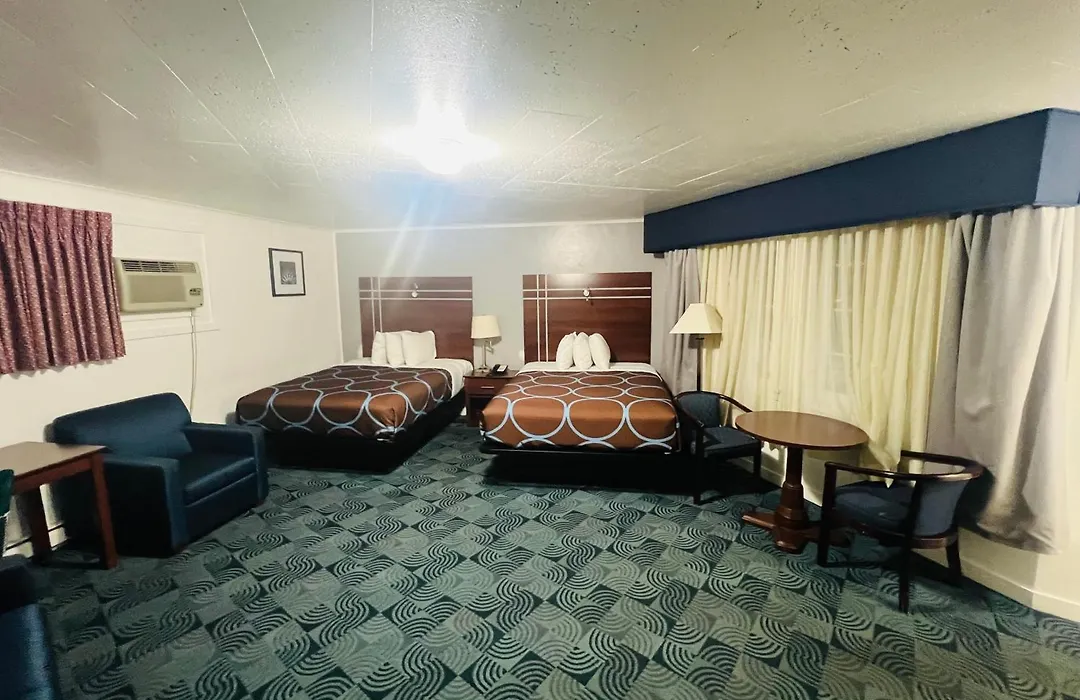 Berkshire Inn-1