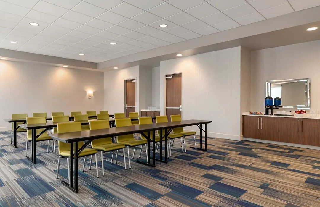 Holiday Inn Express & Suites - Dalton - Walnut Ave By Ihg-1