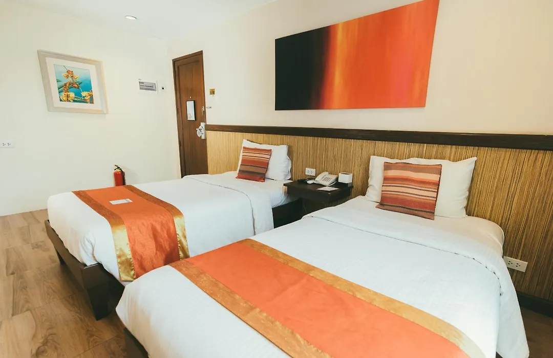 Ns Royal Hotel-1