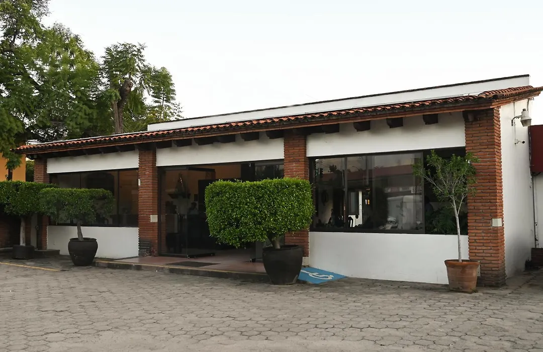 Hotel Hacienda-1