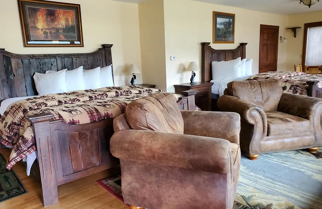 Yellowstone Basin Inn-1