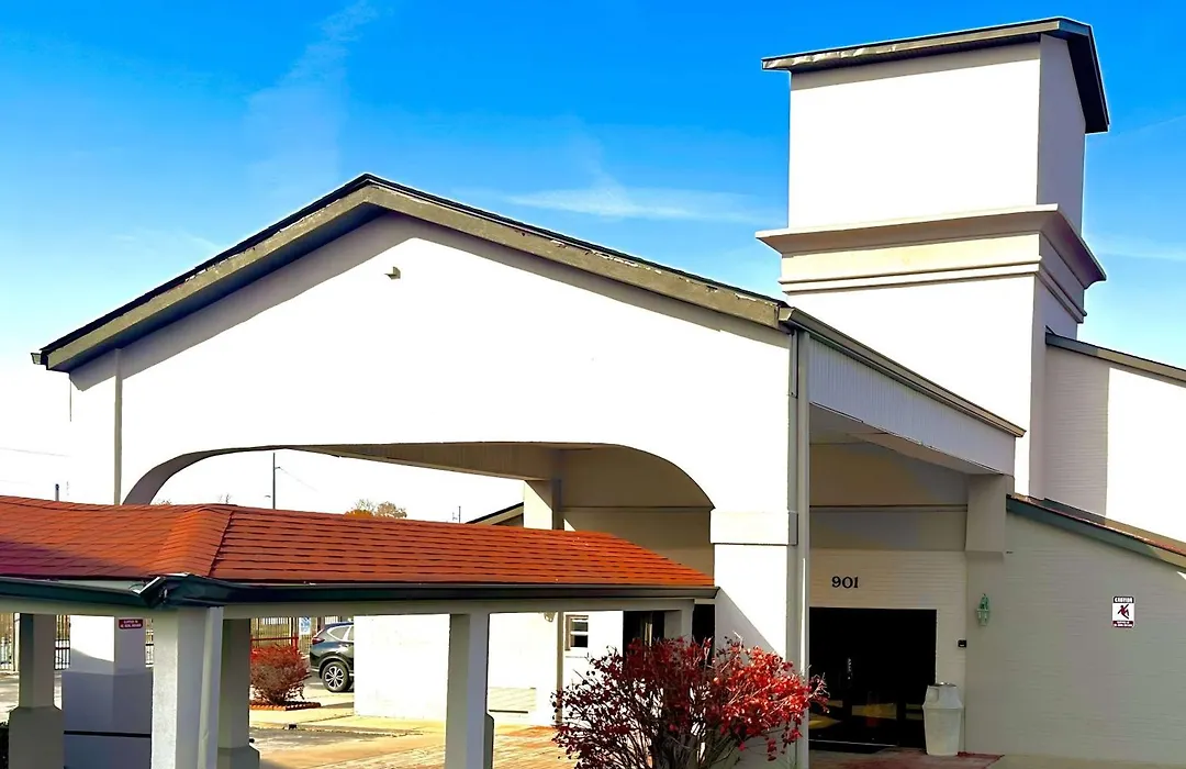 Ramada By Wyndham Columbia-1