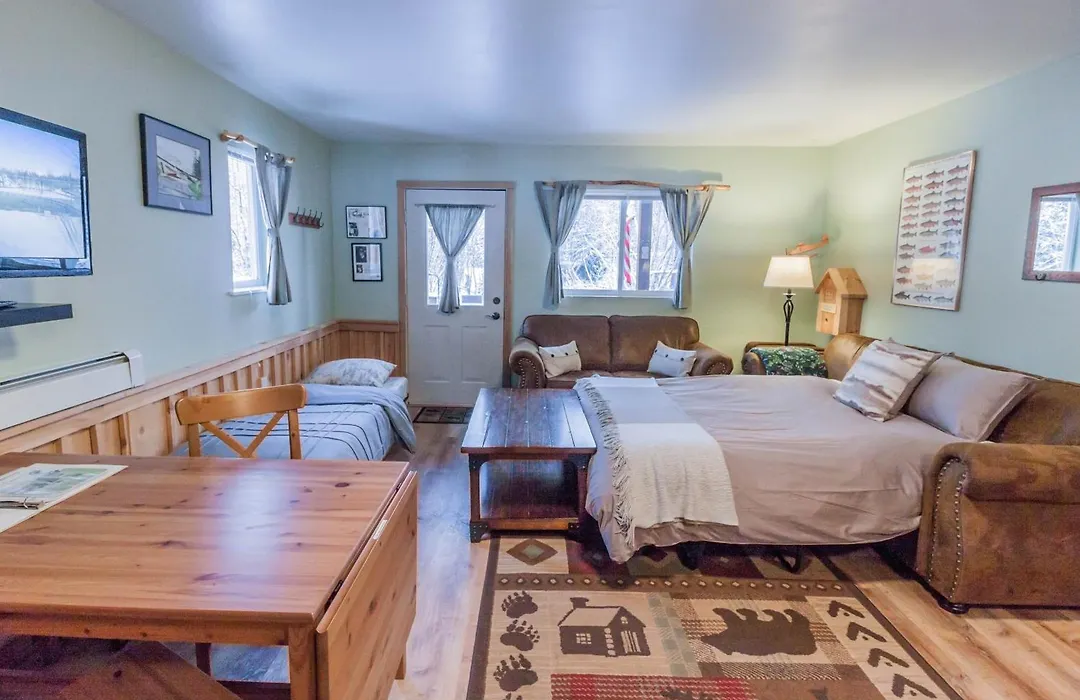 Bear Lake Lodgings B&B, Inc-1