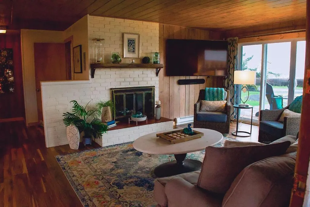 Dungeness Bay Cottages-1