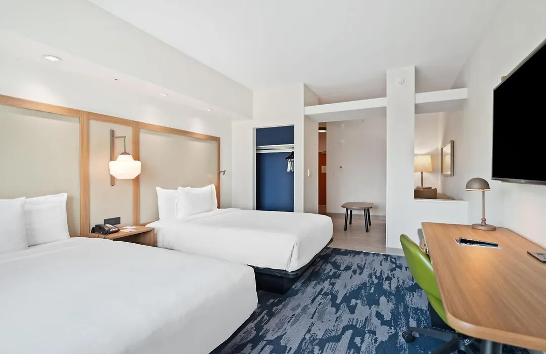 Fairfield Inn & Suites Fort Lauderdale Airport & Cruise Port-1