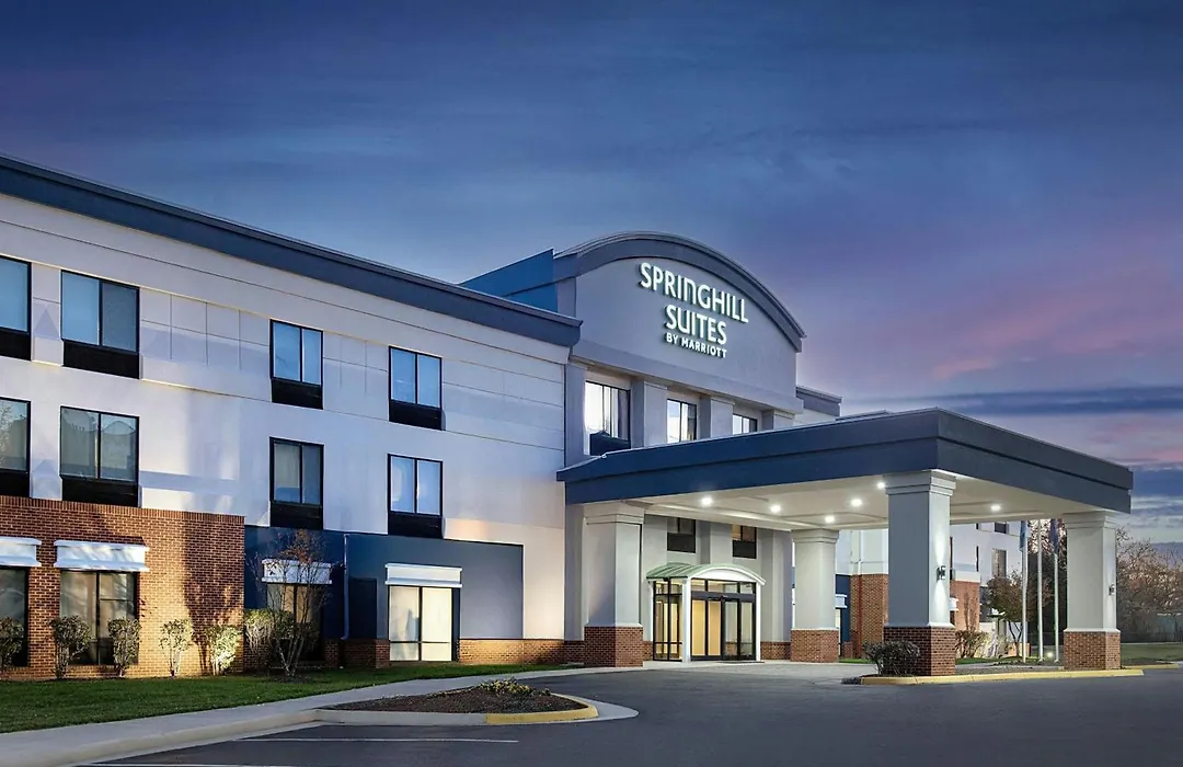 Springhill Suites Alexandria-1