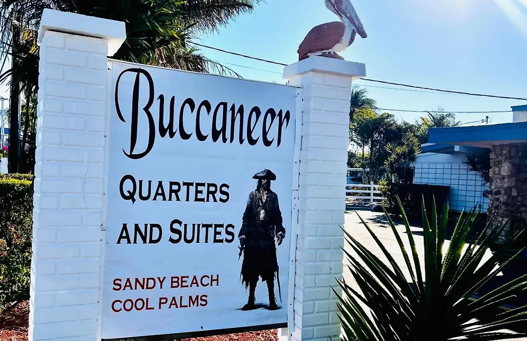 Buccaneer Quarters And Suites-1
