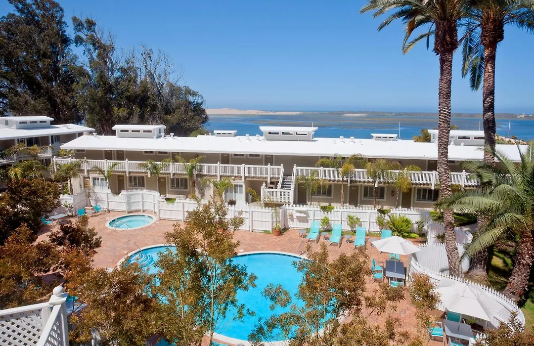 Inn At Morro Bay-1