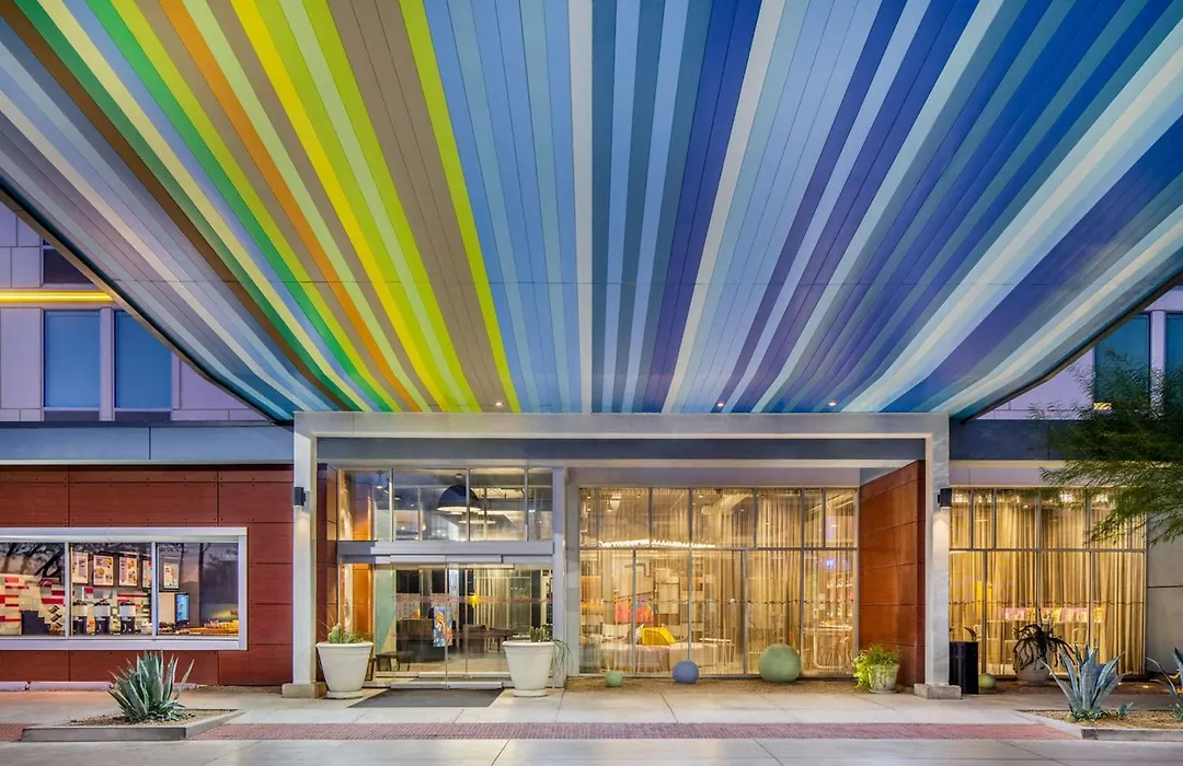 Aloft By Marriott Phoenix-Airport-1
