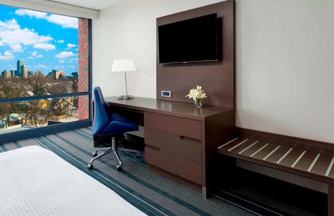 Courtyard By Marriott Boston Cambridge-1