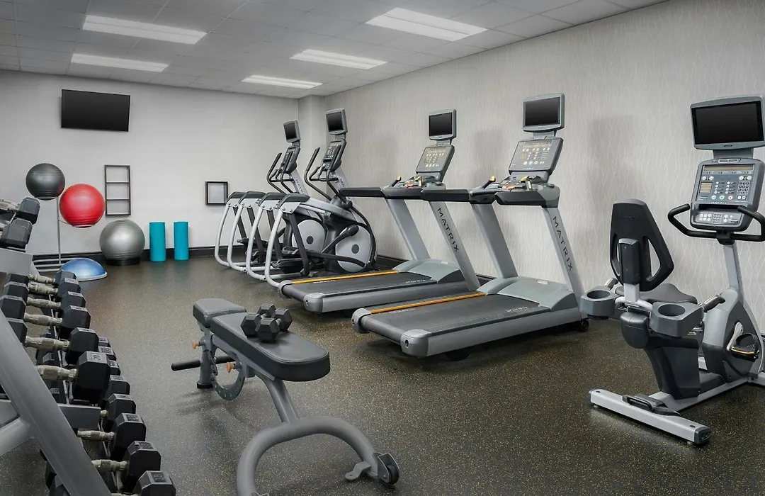 Courtyard By Marriott Muncie At Horizon Convention Center-1