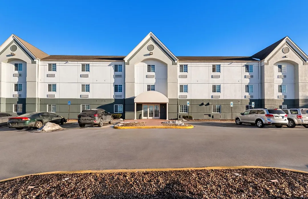 Birch Hill Suites Columbia-1