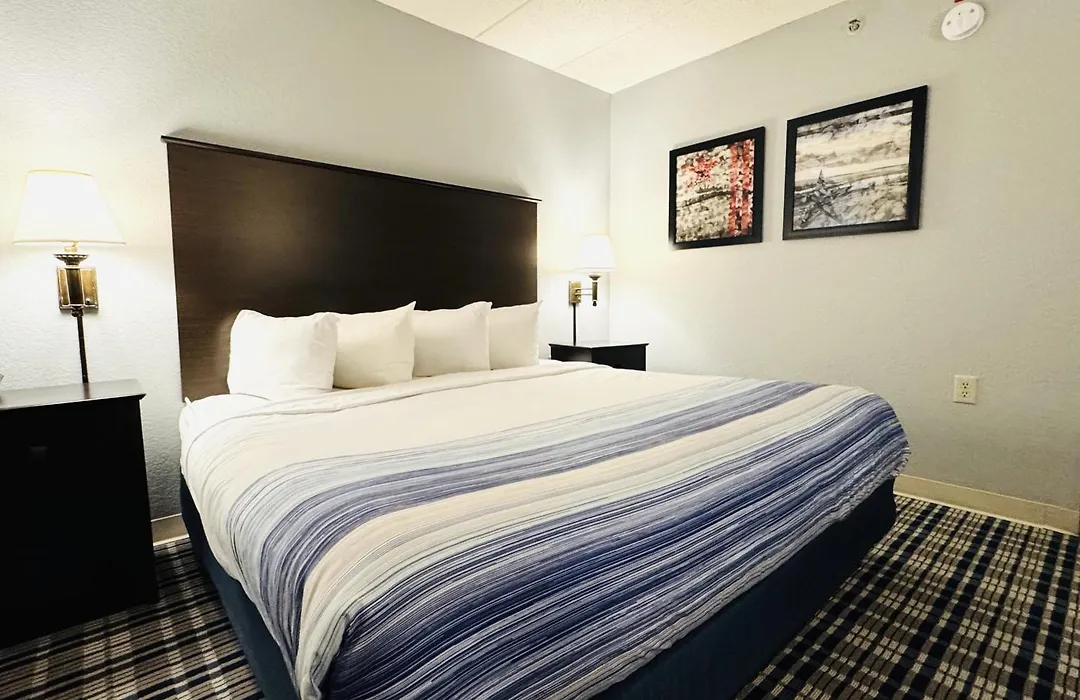 Americinn By Wyndham Ames-1