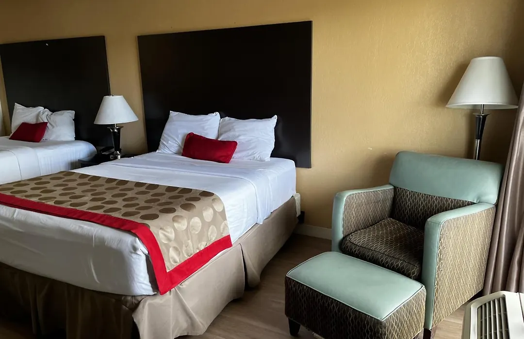 Budget Inn Laramie-1