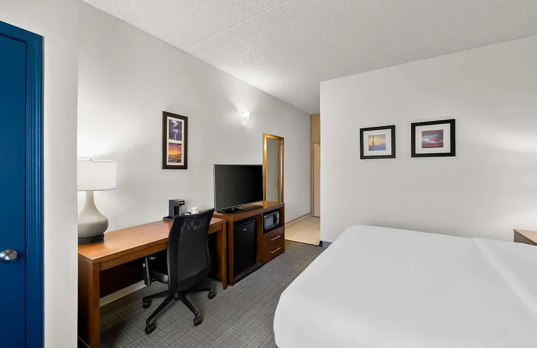 Comfort Inn & Suites Near Kino Sports Complex-1
