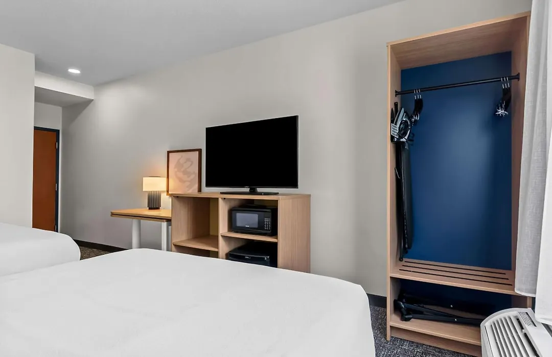 Spark By Hilton Hershey Near The Park-1