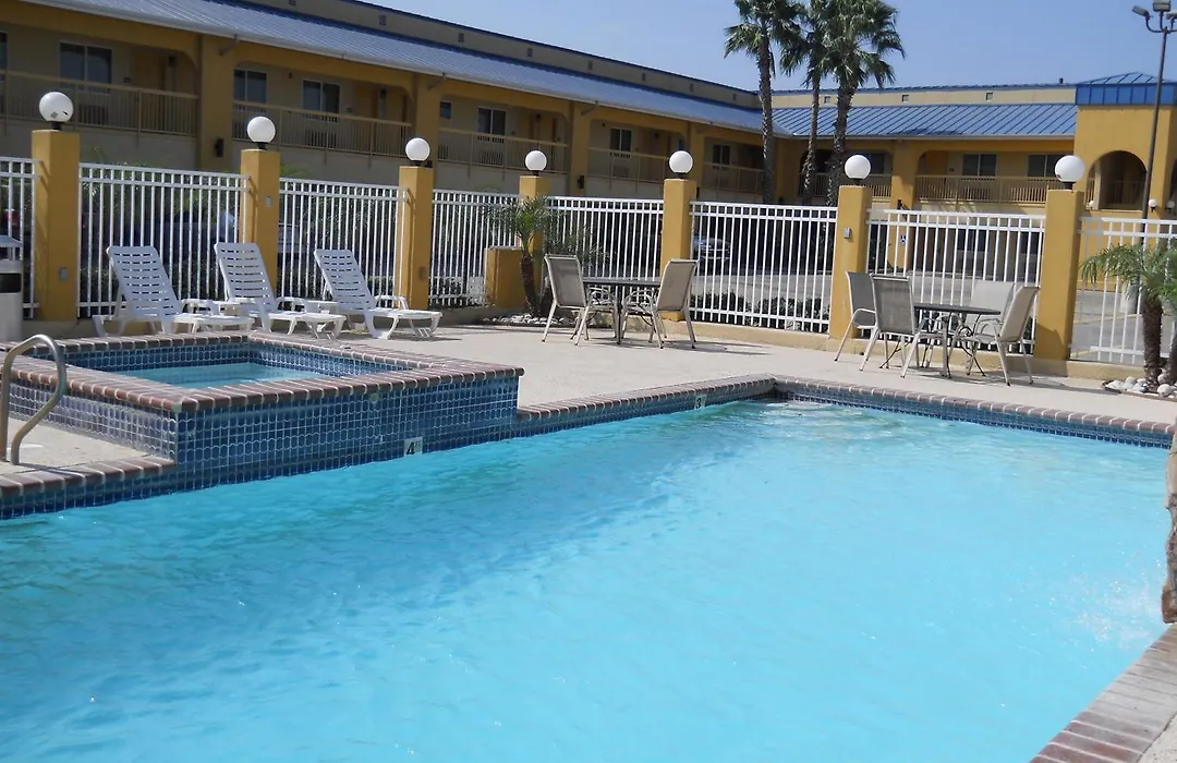 Rodeway Inn & Suites Corpus Christi Northwest-1
