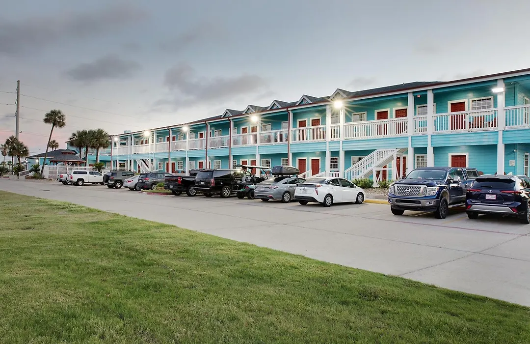 Plantation Suites And Conference Center-1