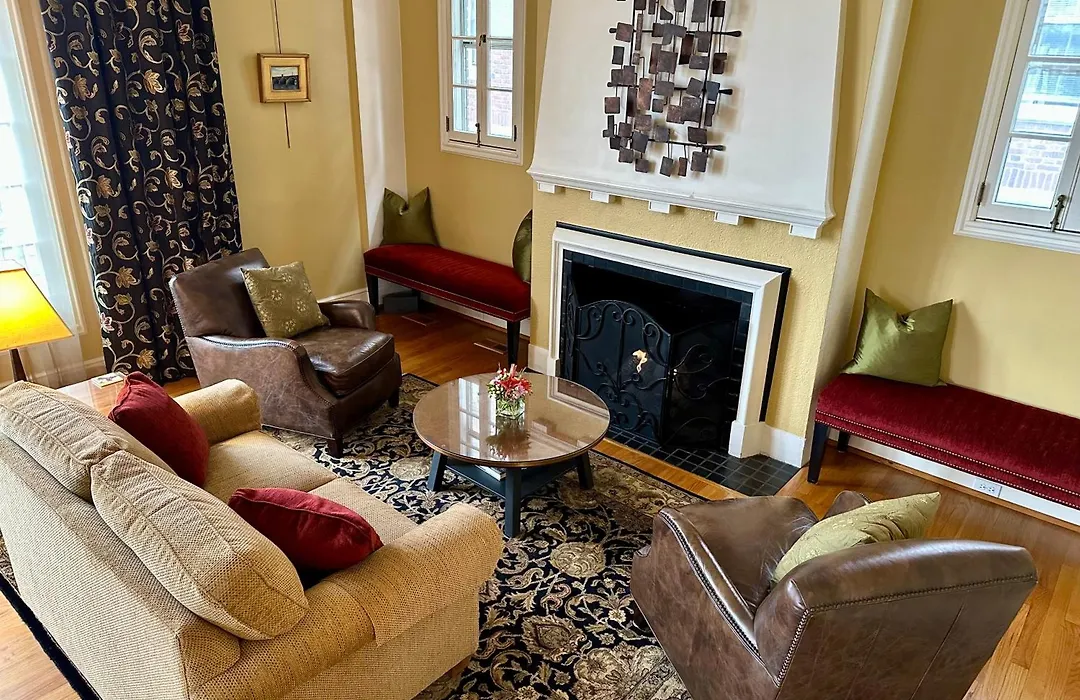 City House Bed And Breakfast-1