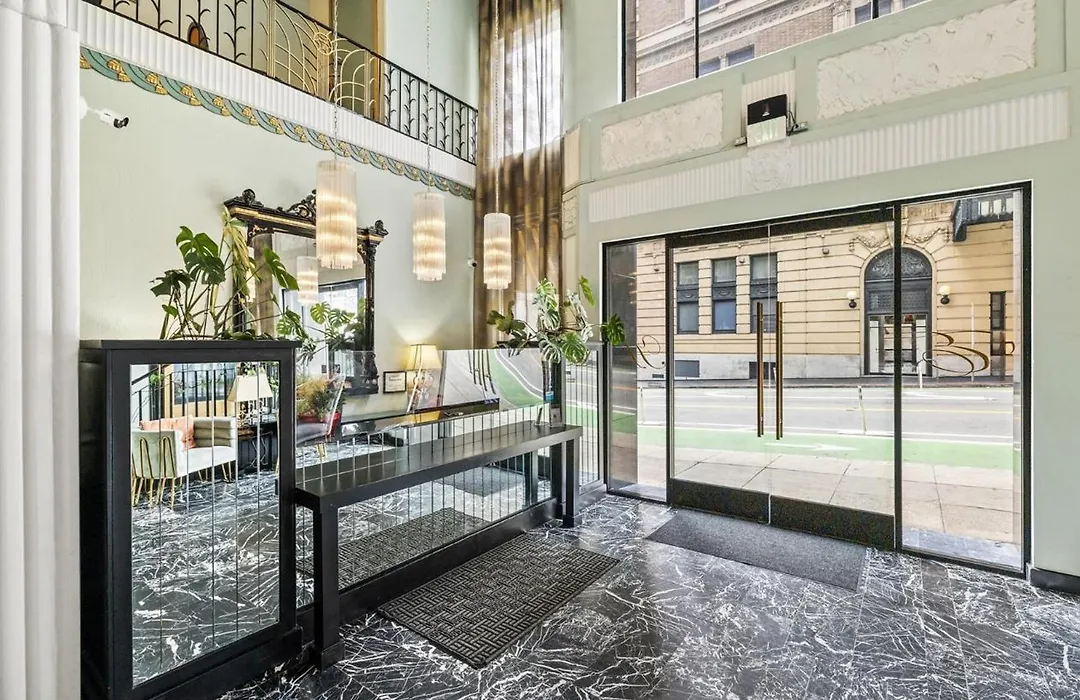 Embassy Hotel-1