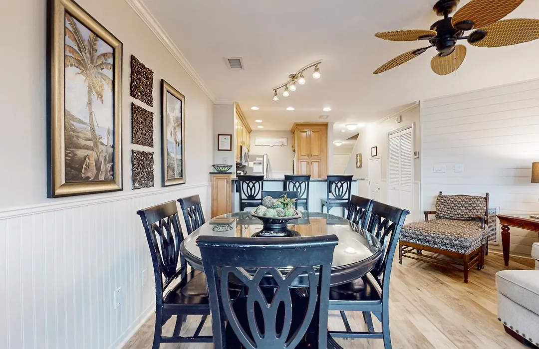 Seascape Lakefront Villas 232-1